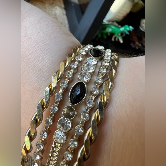 Beautiful 5 pice bangle bracelet set - Picture 8 of 17